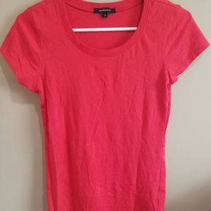 Red t-shirt